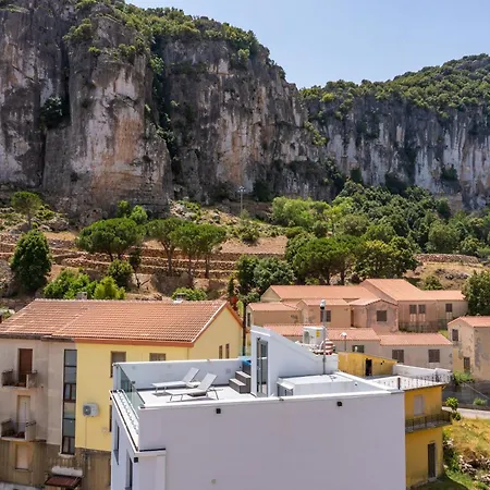 Barighouse Πανσιόν Ulassai